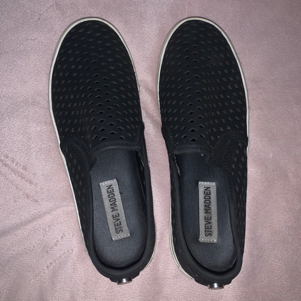 Steve Madden sneakers - Picture 3 of 3